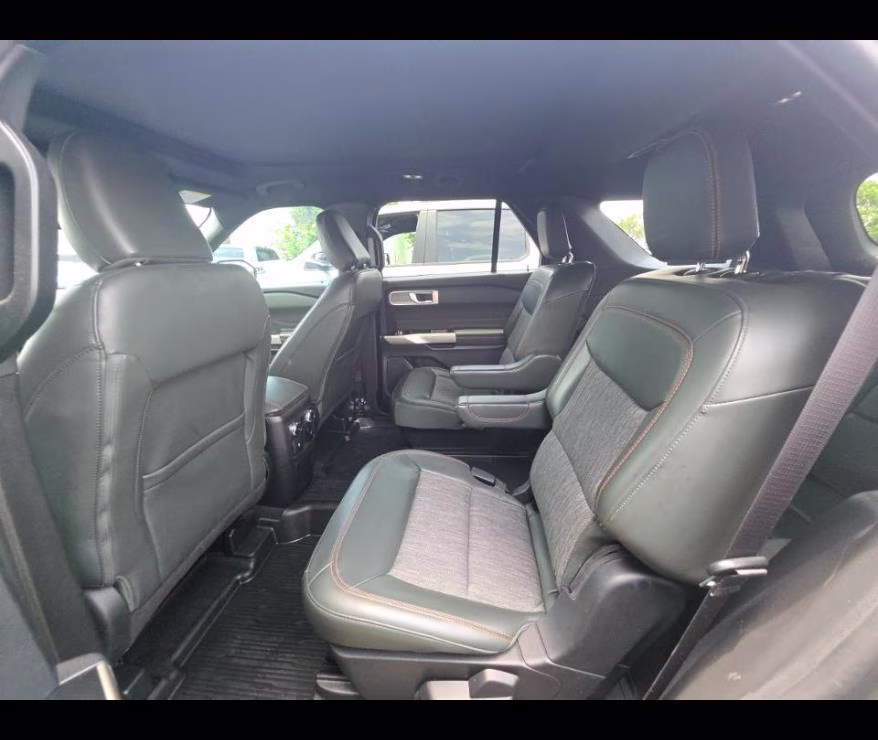 2023 Forged Green Metallic Ford Explorer Timberline 4X4 SUV