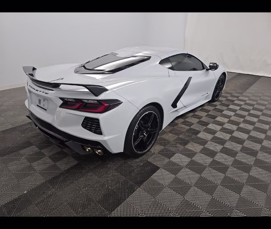 2023 Ceramic Matrix Gray Metallic Chevrolet Corvette 1LT RWD Coupe