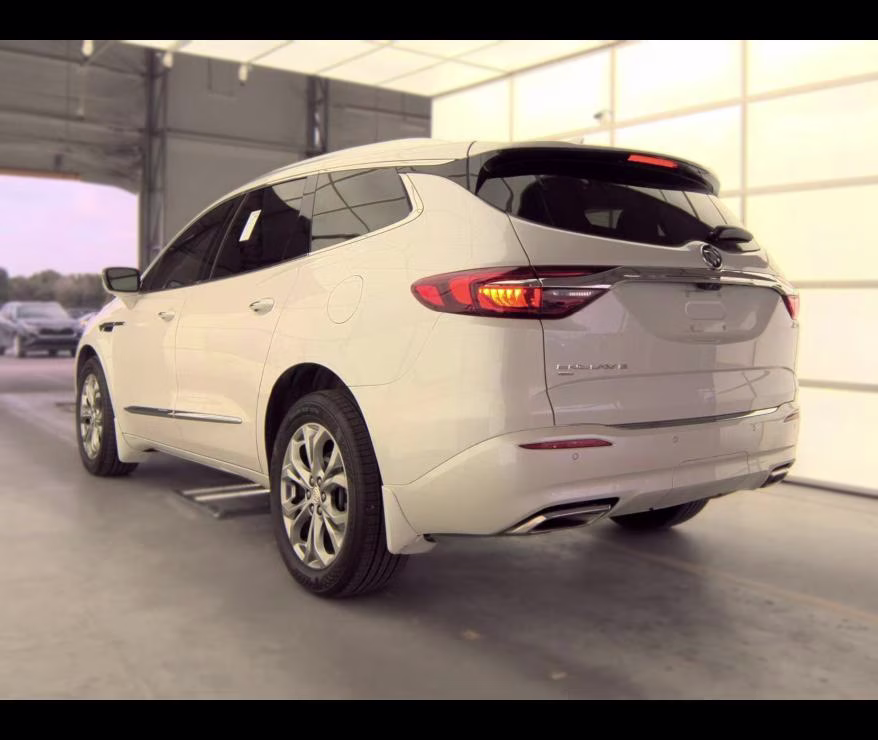 2021 White Frost Tricoat Buick Enclave Avenir AWD SUV