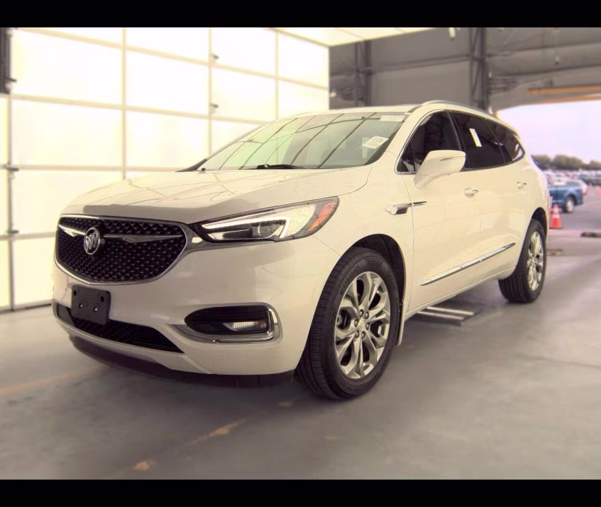 2021 White Frost Tricoat Buick Enclave Avenir AWD SUV