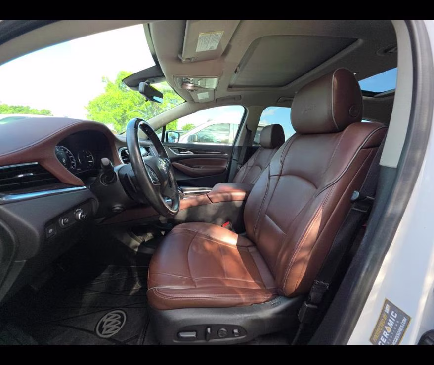2021 White Frost Tricoat Buick Enclave Avenir AWD SUV