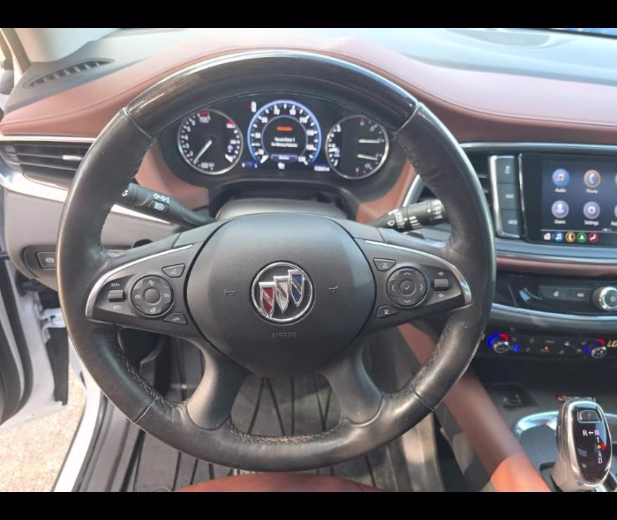 2021 White Frost Tricoat Buick Enclave Avenir AWD SUV