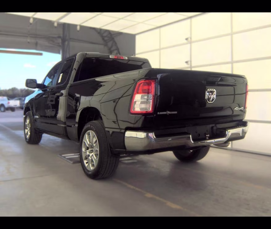 2023 Diamond Black Crystal Pearlcoat Ram 1500 Lone Star 4X4 Truck