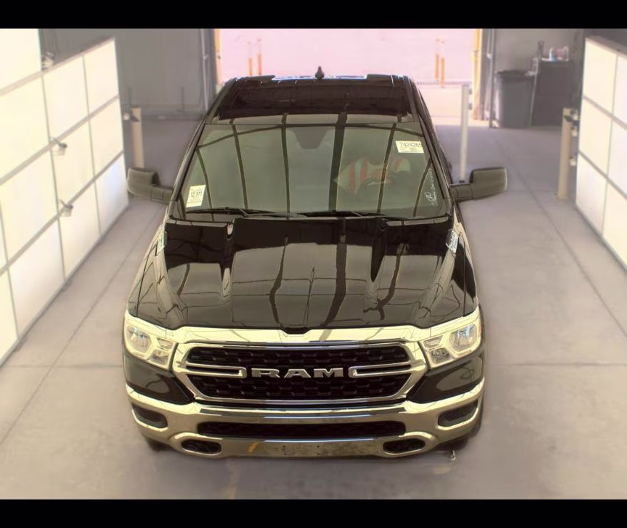 2023 Diamond Black Crystal Pearlcoat Ram 1500 Lone Star 4X4 Truck