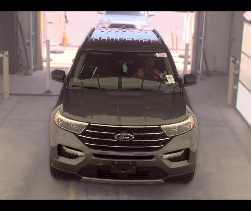 2021 Carbonized Gray Metallic Ford Explorer XLT RWD SUV