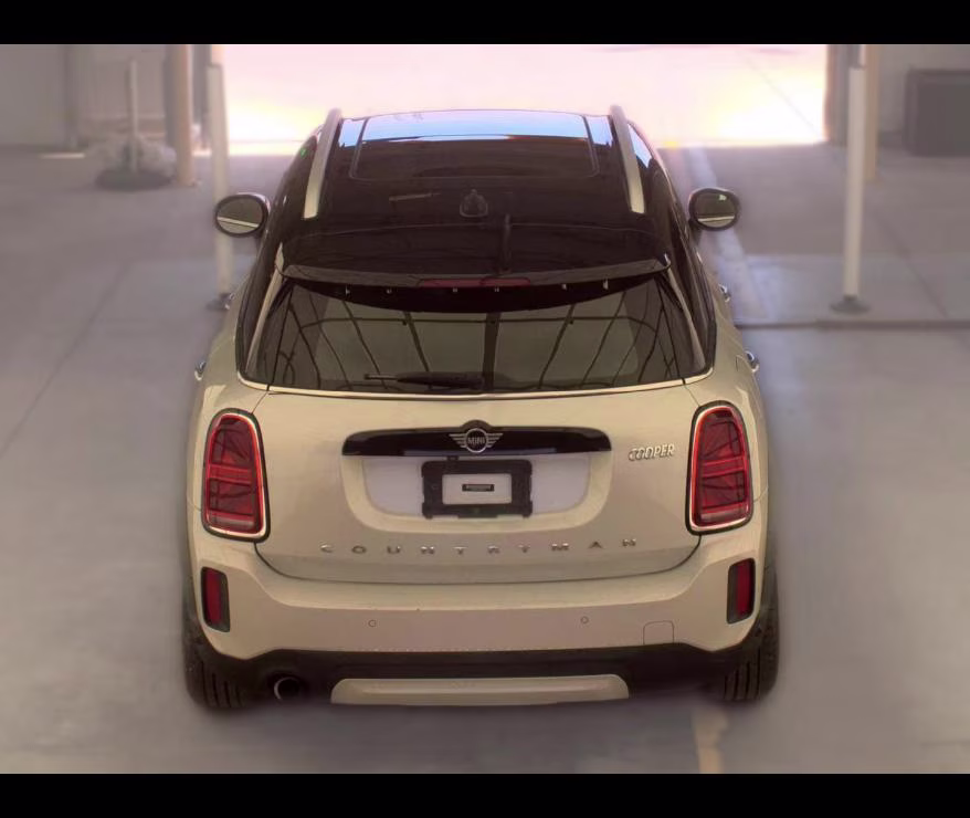 2022 White Silver Metallic MINI Countryman Cooper FWD SUV