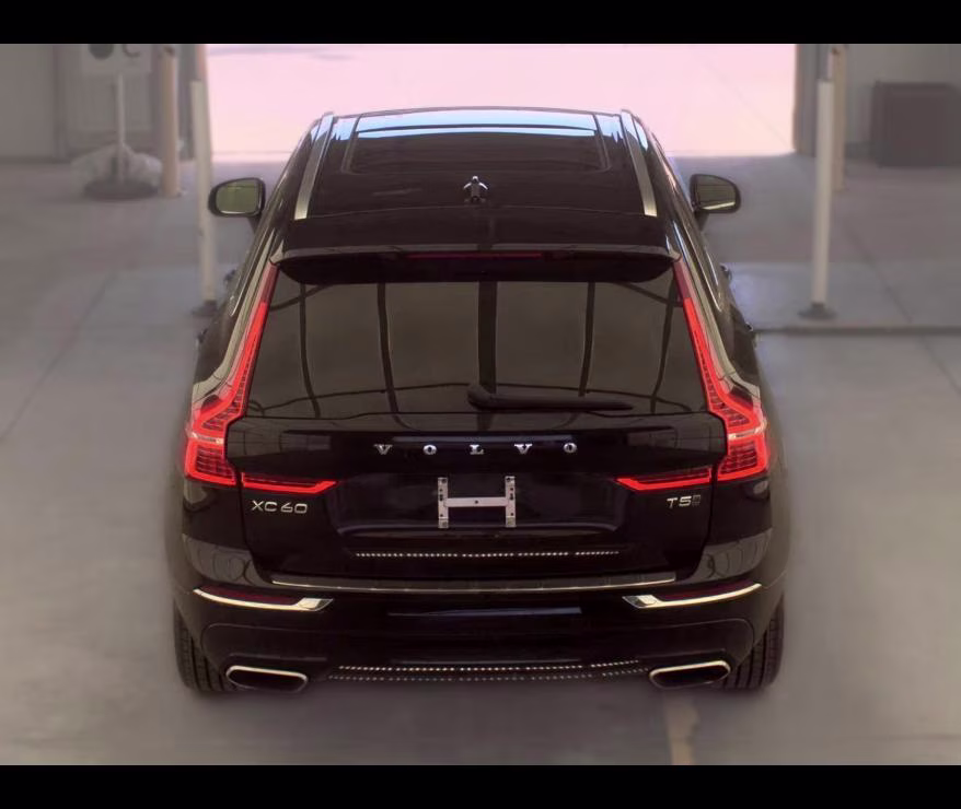 2021 Onyx Black Metallic Volvo XC60 Inscription AWD SUV