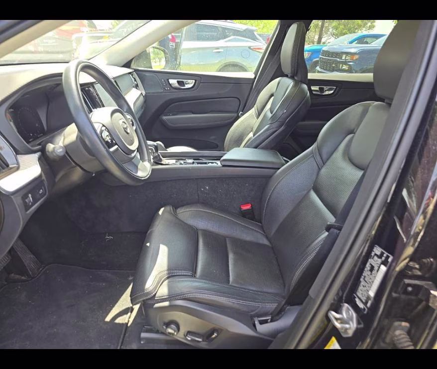 2021 Onyx Black Metallic Volvo XC60 Inscription AWD SUV