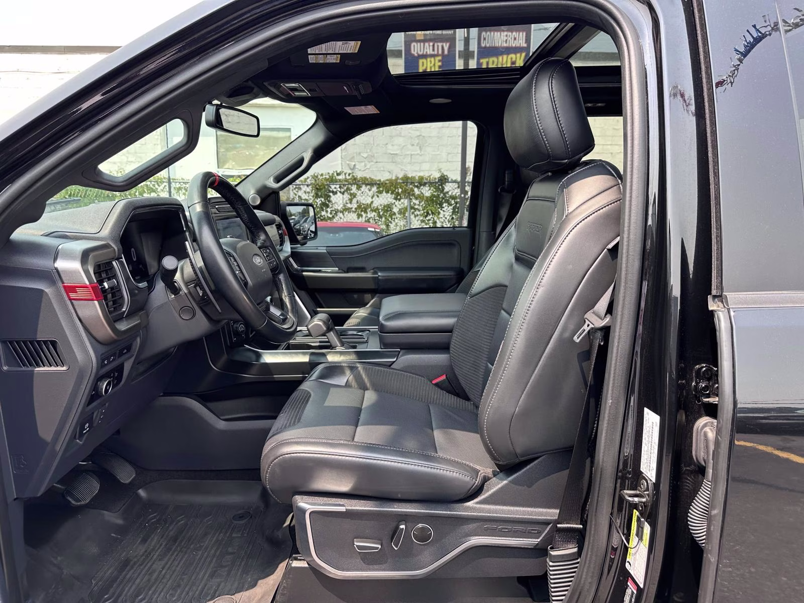 2023 Agate Black Metallic Ford F-150 Raptor 4WD SuperCrew 5.5' Box 4X4 Truck