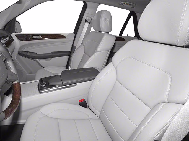 2012 Iridium Silver Metallic Mercedes-Benz M-Class ML 350 AWD SUV