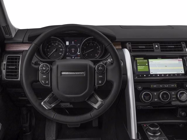 2018 Fuji White Land Rover Discovery SE 4X4 SUV