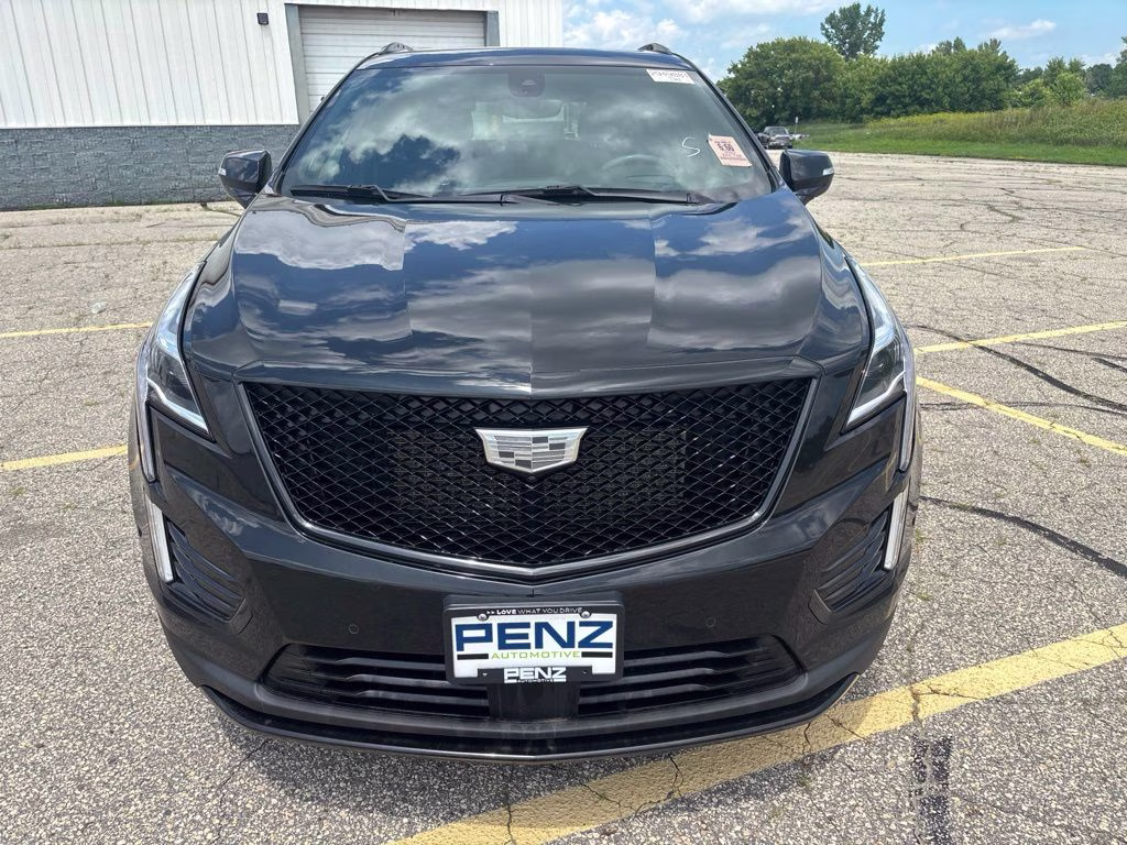 Used 2022 Cadillac XT5 Sport with VIN 1GYKNGRS1NZ148548 for sale in Rochester, Minnesota