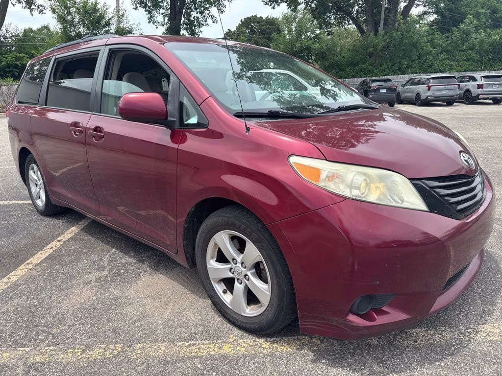 2013 Salsa Red Pearl Toyota Sienna LE FWD Van