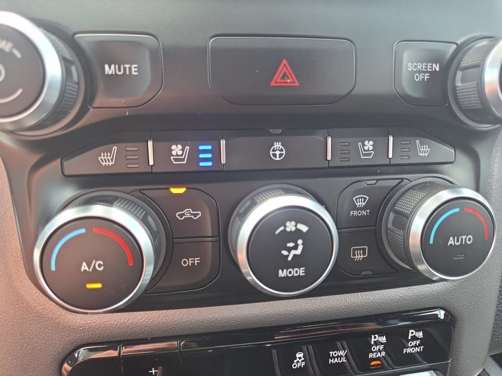 2019 Billet Silver Metallic Clearcoat Ram 1500 Sport 4X4 Truck