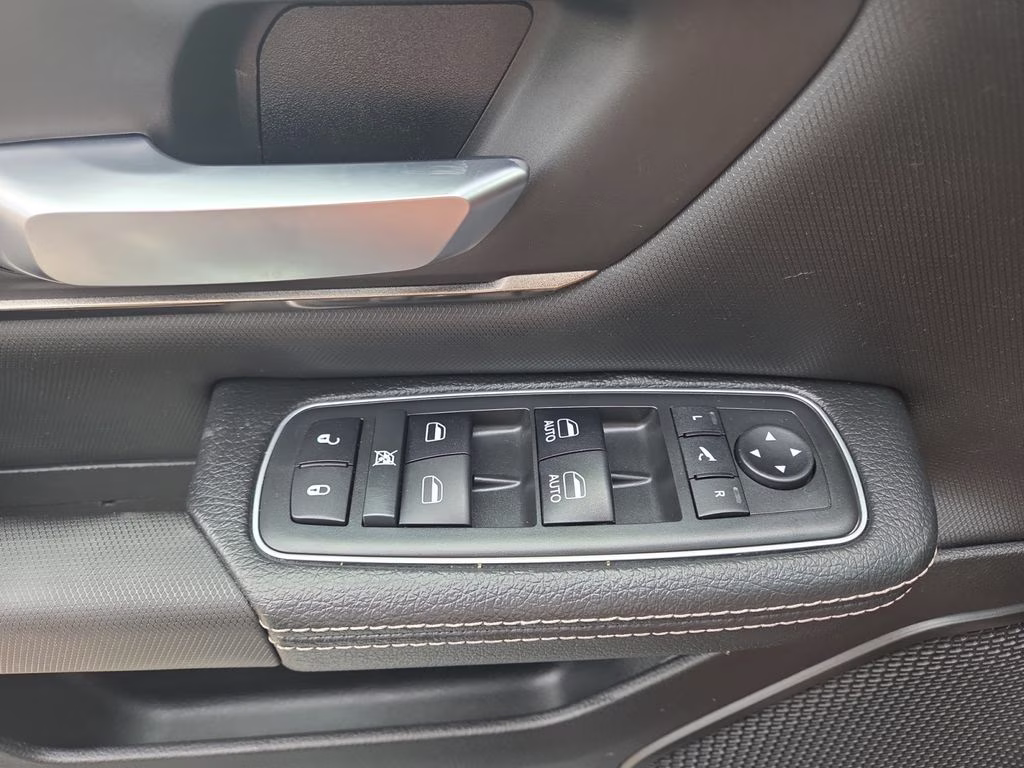 2019 Billet Silver Metallic Clearcoat Ram 1500 Sport 4X4 Truck