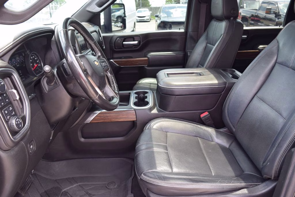 2020 Black Chevrolet Silverado 2500HD High Country 4X4 Truck