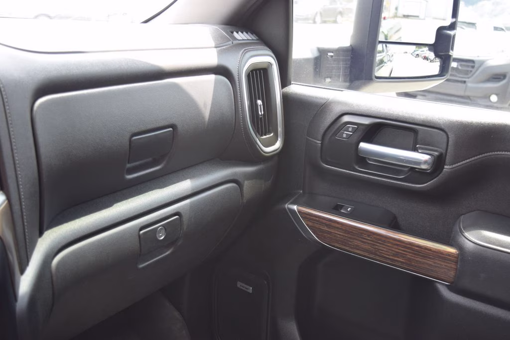 2020 Black Chevrolet Silverado 2500HD High Country 4X4 Truck