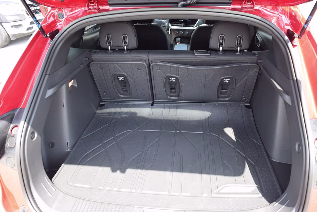 2026 Red Chevrolet Trax 1RS FWD SUV