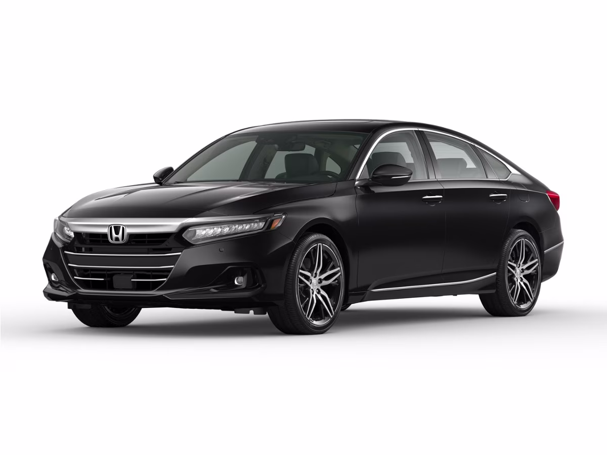 2022 White Honda Accord Touring 2.0T FWD Sedan