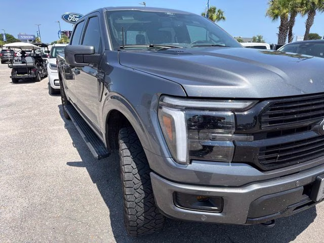 2025 Gray Metallic Ford F-150 Platinum 4X4 Truck