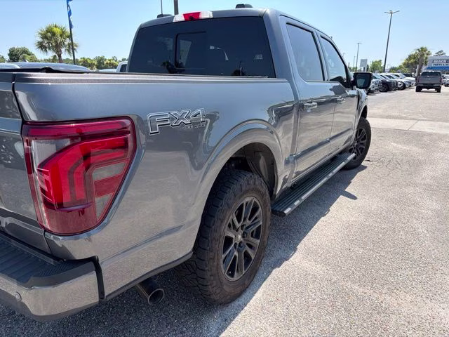 2025 Gray Metallic Ford F-150 Platinum 4X4 Truck