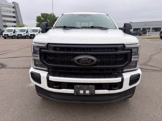 2022 White Metallic Ford Super Duty F-350 SRW Lariat 4X4 Truck