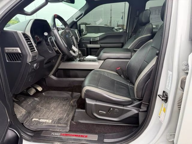 2017 Avalanche Ford F-150 Raptor 4X4 Truck