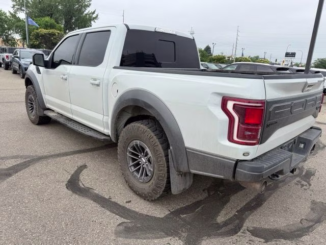2017 Avalanche Ford F-150 Raptor 4X4 Truck