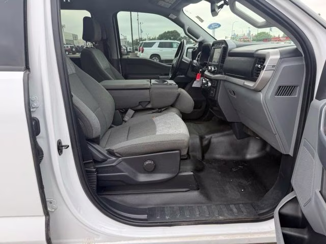2023 White Ford F-150 XLT 4X4 Truck