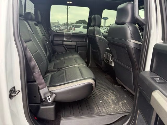 2017 Avalanche Ford F-150 Raptor 4X4 Truck