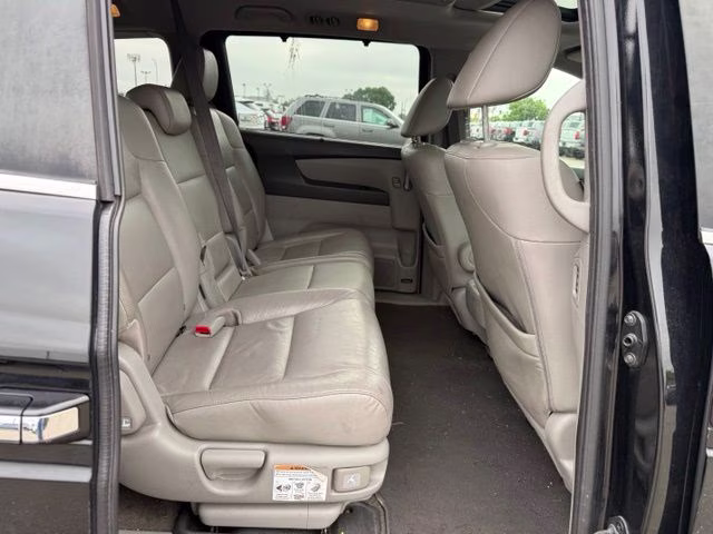 2012 Black Honda Odyssey EX-L FWD Van