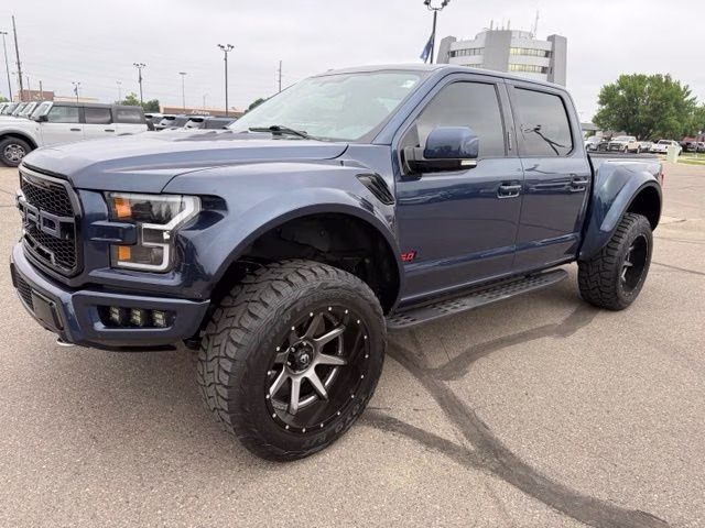2016 Blue Ford F-150 Lariat 4X4 Truck