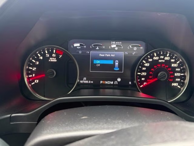 2017 Avalanche Ford F-150 Raptor 4X4 Truck