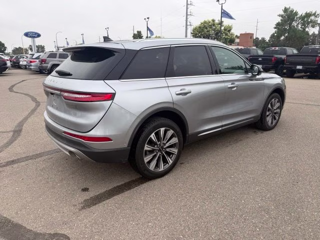 2022 Silver Radiance Metallic Clearcoat Lincoln Corsair Reserve AWD SUV