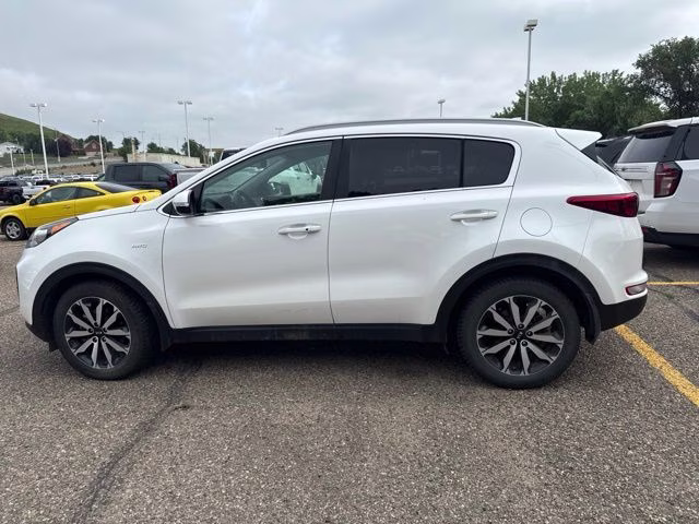 2018 Snow White Pearl Kia Sportage EX AWD SUV