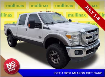 2016 White Platinum Metallic Tri-Coat Ford Super Duty F-250 SRW Lariat 4X4 Truck
