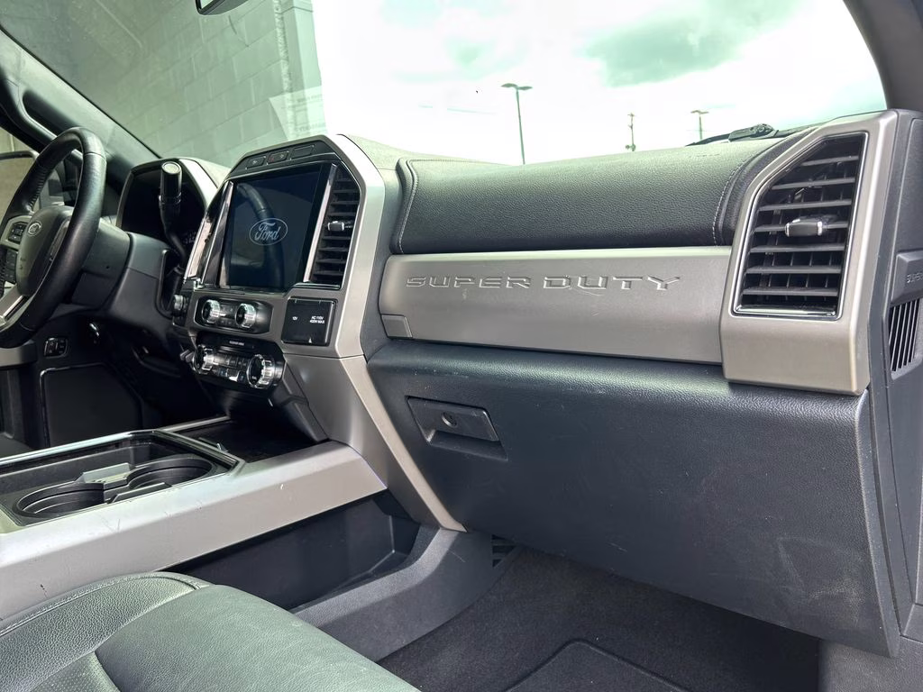 2022 Agate Black Metallic Ford Super Duty F-250 SRW Lariat 4X4 Truck