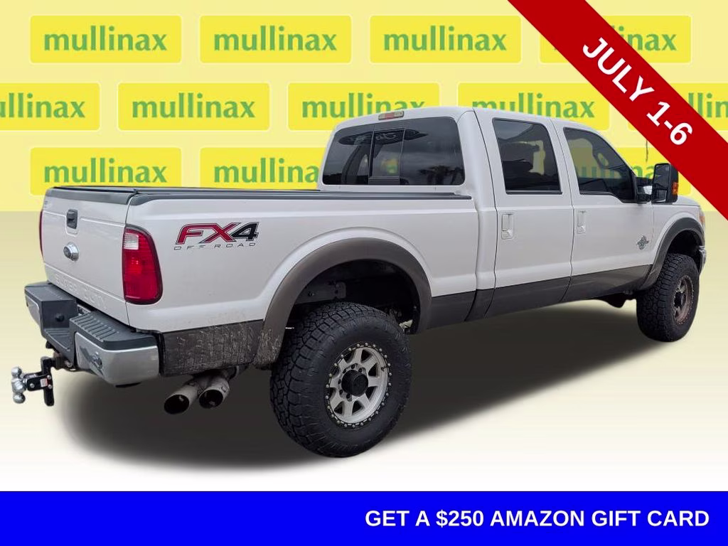 2016 White Platinum Metallic Tri-Coat Ford Super Duty F-250 SRW Lariat 4X4 Truck