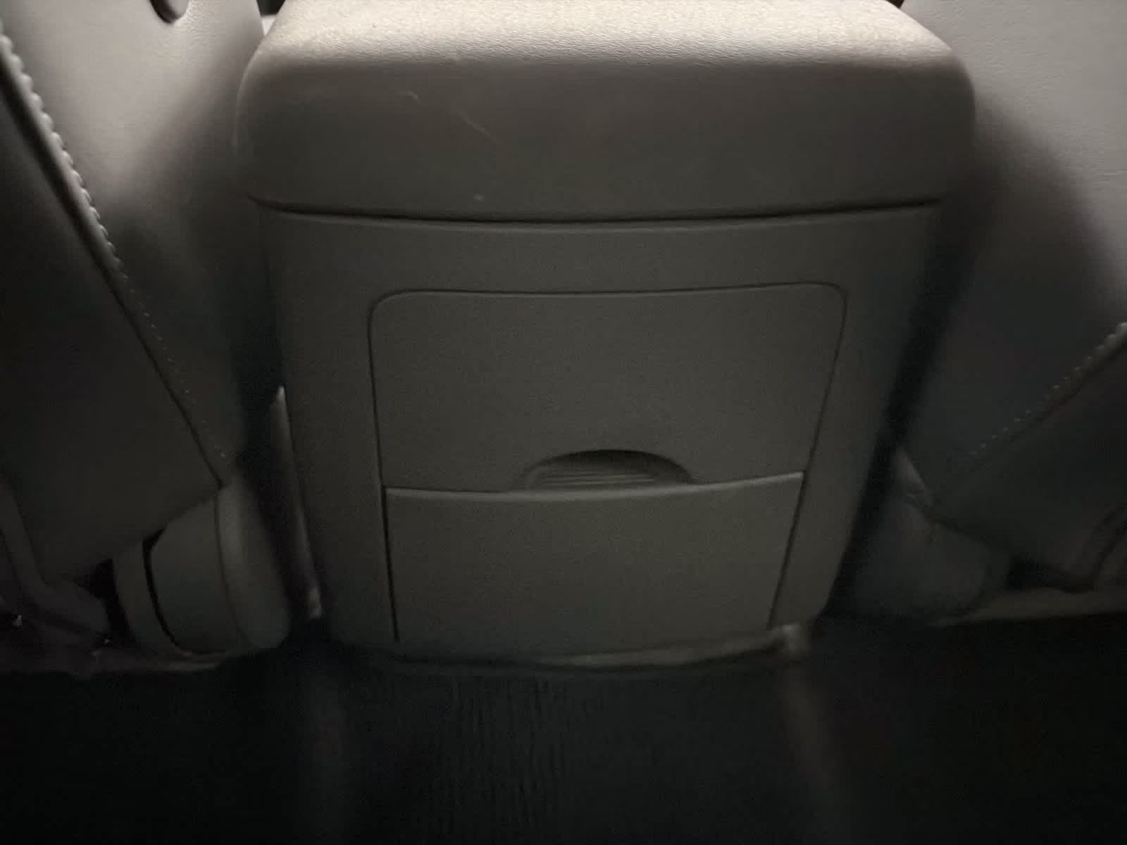 2015 Glacier White Nissan Frontier SL RWD Truck