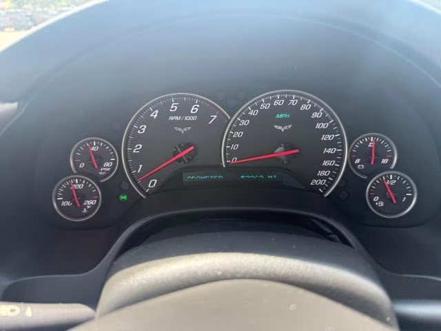 2005 Magnetic Red Metallic Chevrolet Corvette Base RWD Coupe