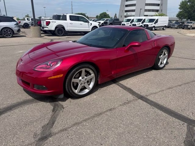 2005 Magnetic Red Metallic Chevrolet Corvette Base RWD Coupe