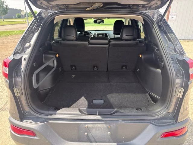 2015 Granite Crystal Metallic Clearcoat Jeep Cherokee Limited 4X4 SUV