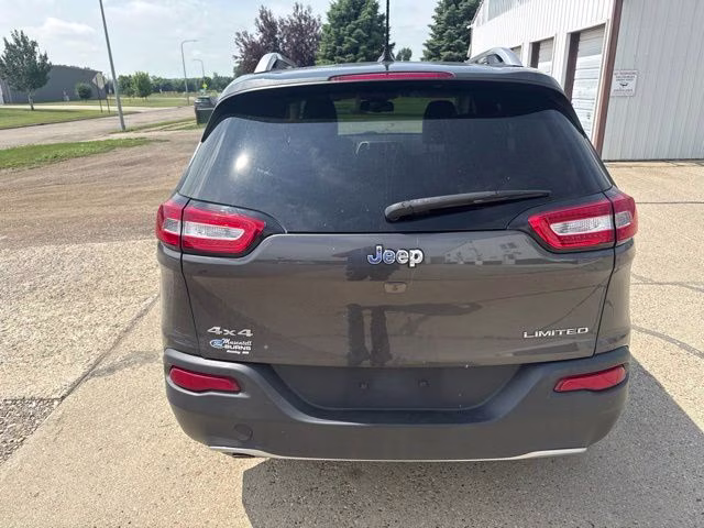 2015 Granite Crystal Metallic Clearcoat Jeep Cherokee Limited 4X4 SUV
