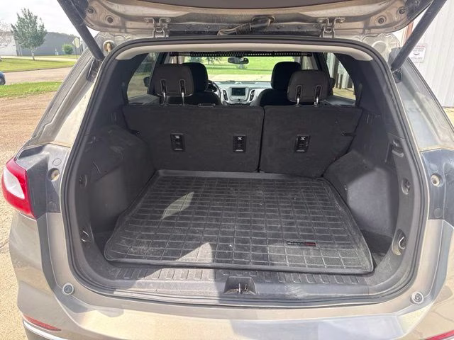 2019 Pepperdust Metallic Chevrolet Equinox LT AWD SUV