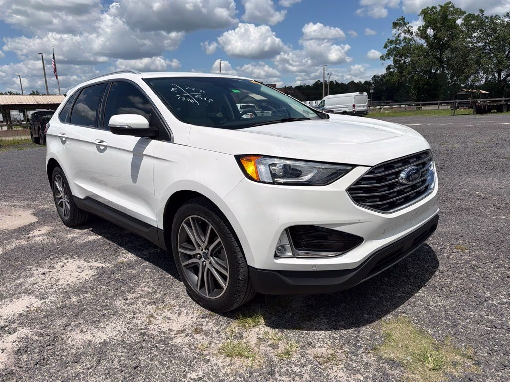2021 White Metallic Ford Edge Titanium FWD SUV