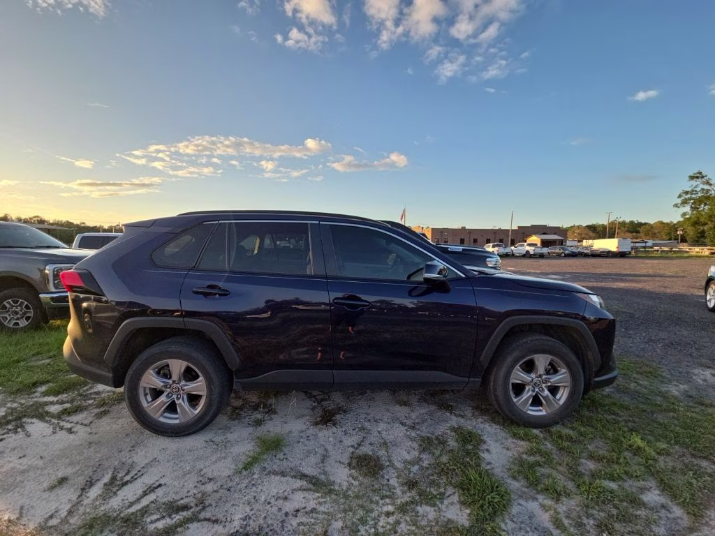 2022 Blueprint Toyota RAV4 XLE FWD SUV