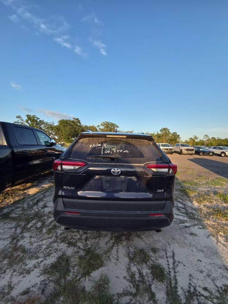 2022 Blueprint Toyota RAV4 XLE FWD SUV