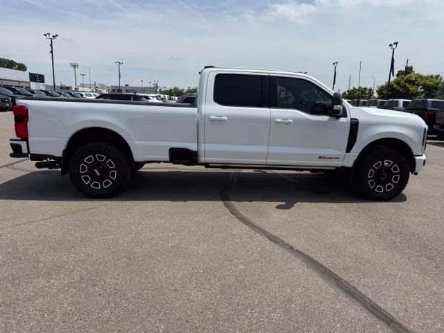 2025 Star White Metallic TC Ford Super Duty F-350 SRW Platinum 4X4 Truck