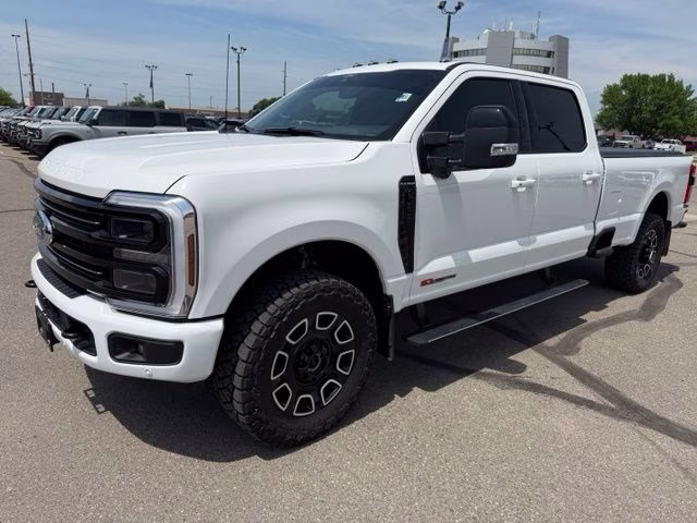 2025 Star White Metallic TC Ford Super Duty F-350 SRW Platinum 4X4 Truck