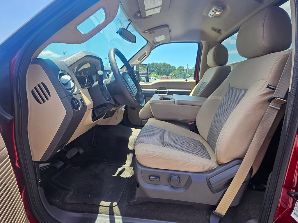 2016 Ruby Red Metallic Ford Super Duty F-250 SRW XLT 4X4 Truck